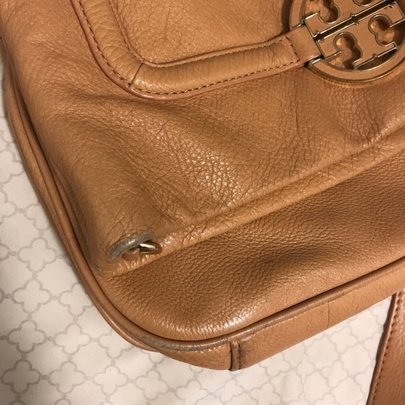 Tory Burch crossbody purse - Picture 4 of 4